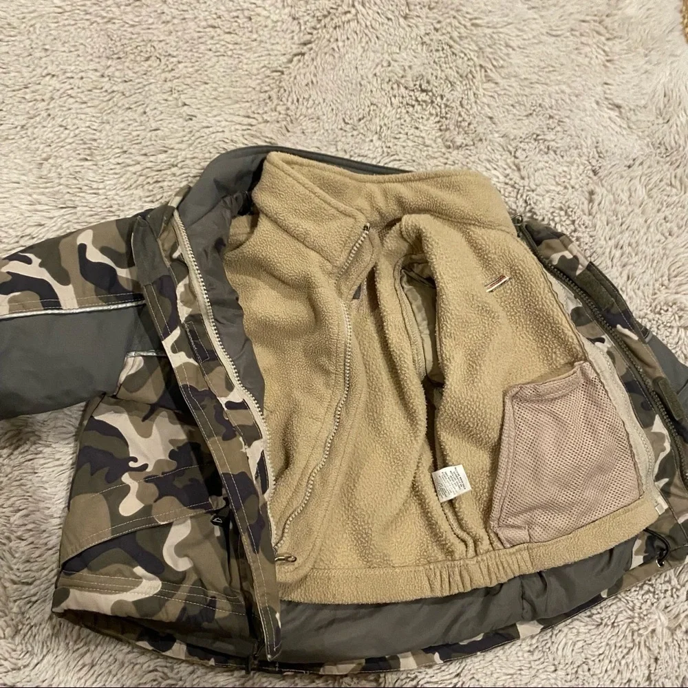 The children’s place camo toddler coat + sweater  24m